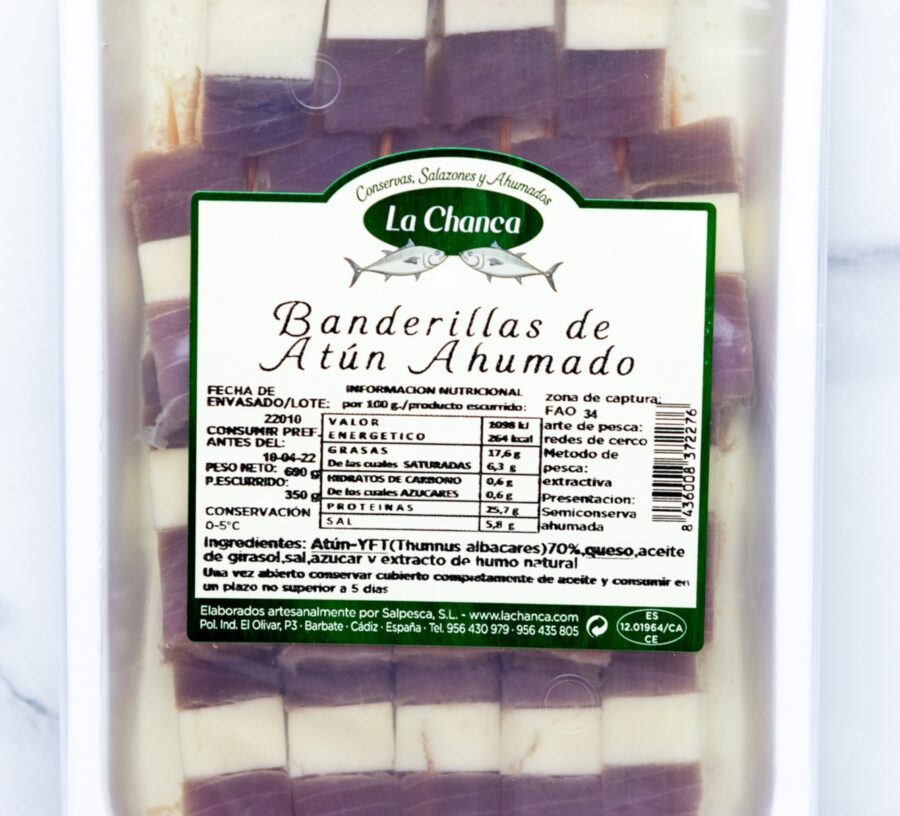 Banderillas de atún ahumado y queso La Chanca. Aperitivo exquisito. En Majuana en el Mercado Central de Abastos de Cádiz. Haz tu compra online y Mercados de Cádiz te lo lleva a casa.