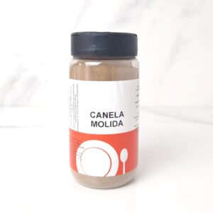 ¡Descubre la magia de nuestra canela molida en MercadosDeCadiz.com! Eleva tus platillos con el sabor y aroma excepcionales de Cádiz en cada pizca. Además de su encanto culinario, nuestra canela molida trae consigo beneficios antioxidantes y la capacidad de ayudar a regular los niveles de azúcar en sangre. Transforma tus recetas en experiencias gourmet y cuida de ti al mismo tiempo. ¡Haz tu pedido ahora y lleva la esencia de Cádiz a tu mesa con MercadosDeCadiz.com!